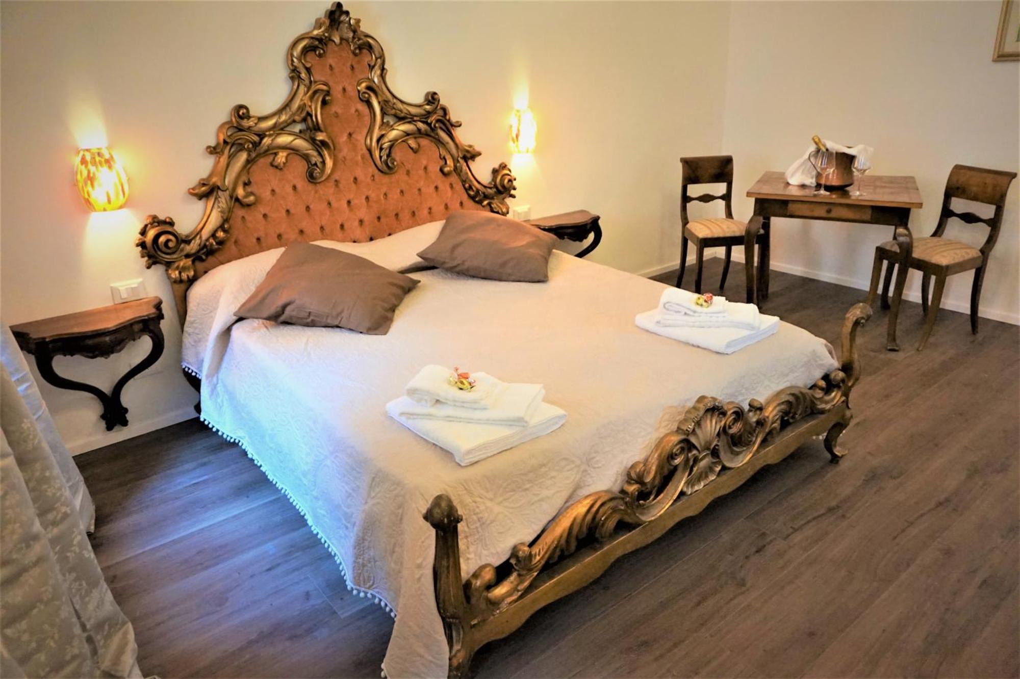 Sara S Luxury Home Five Minutes From Piazza San Marco Венеція Екстер'єр фото